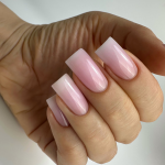 Maskuojanti bazė PNB UV/LED Camouflage Base, Light Pink, 8ml - Image 3