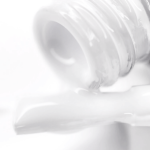 Gelinis nagų lakas  PNB Perfect White 8 ml - Image 2